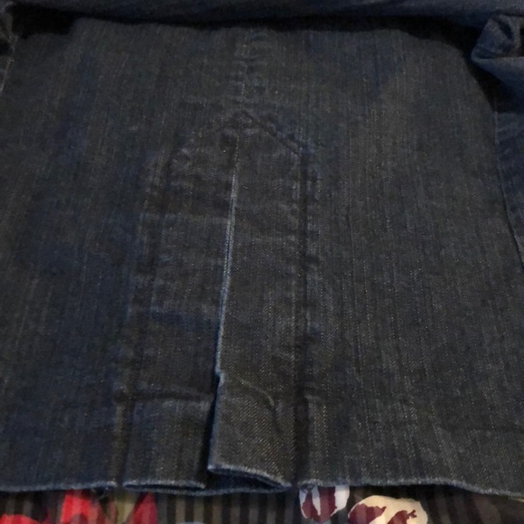 PRICE CUT ✂️DENIM JACKET - Picture 7 of 8